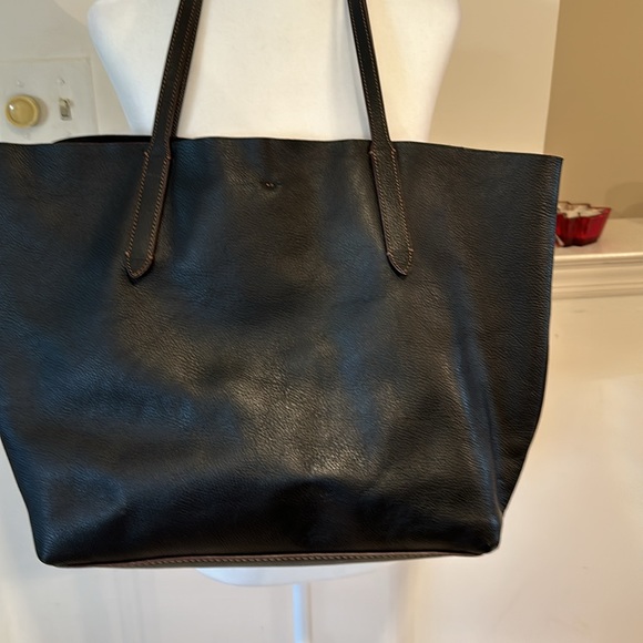 COACH Love Tote - Picture 3 of 11